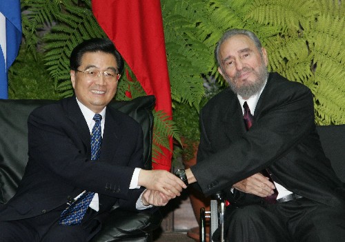 Hu Jintao and Castro in 2004 (picture: www.chinaconsulatesf.org).