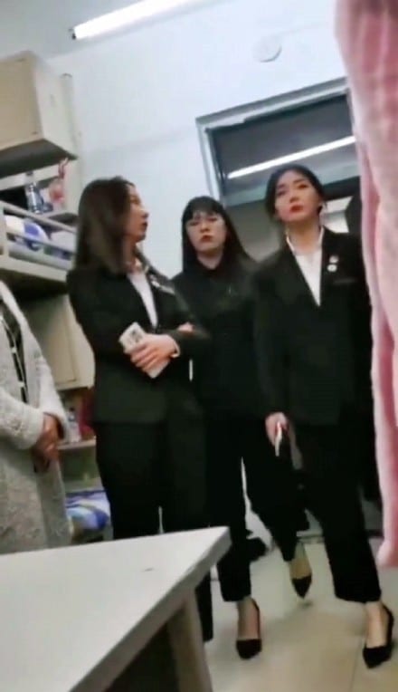 Meet Sister Zhang and the Heilongjiang College Room Inspection Gang